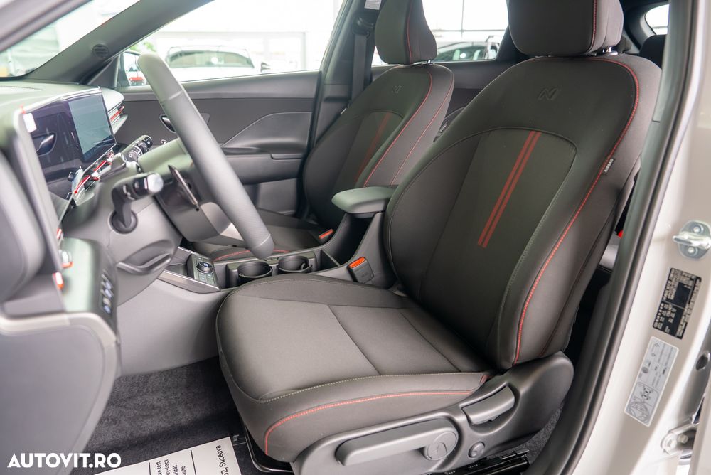 Hyundai KONA 1.6 GDI 141 CP 2WD 6DCT HEV Premium - 20