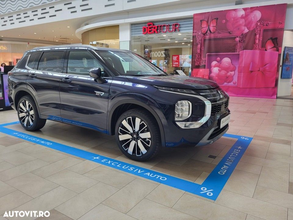 Mitsubishi Outlander - 11