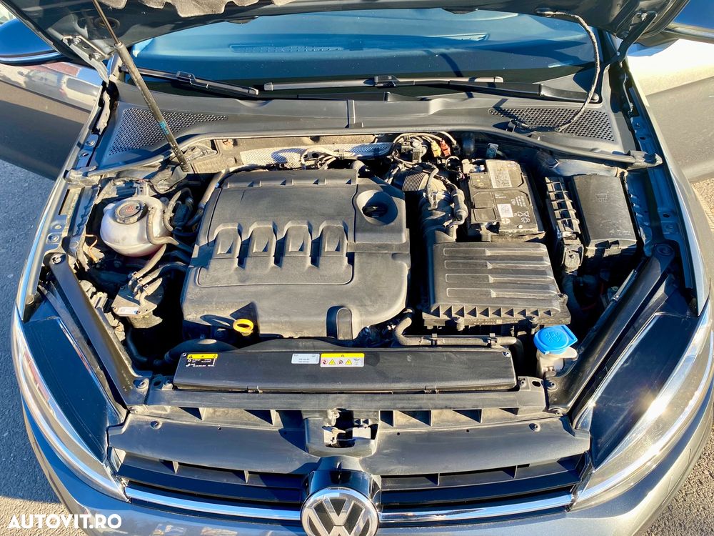 Volkswagen Golf Variant 2.0 TDI SCR DSG Highline - 9