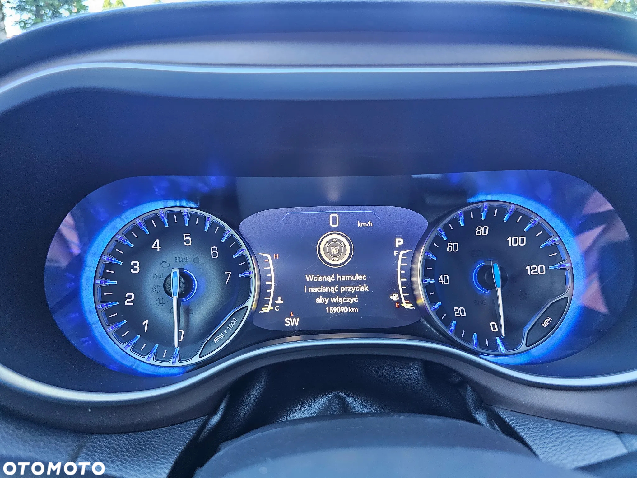 Chrysler Pacifica - 19