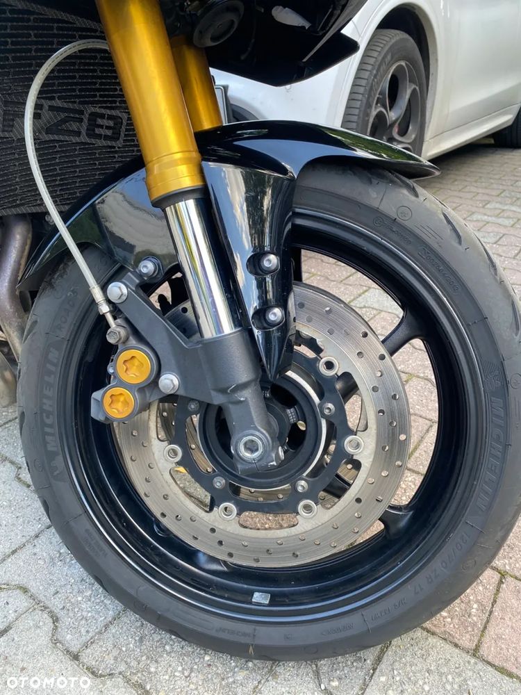 Yamaha FZ8 - 2