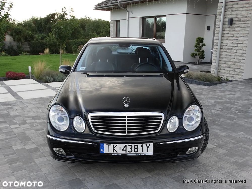 Mercedes-Benz Klasa E - 9