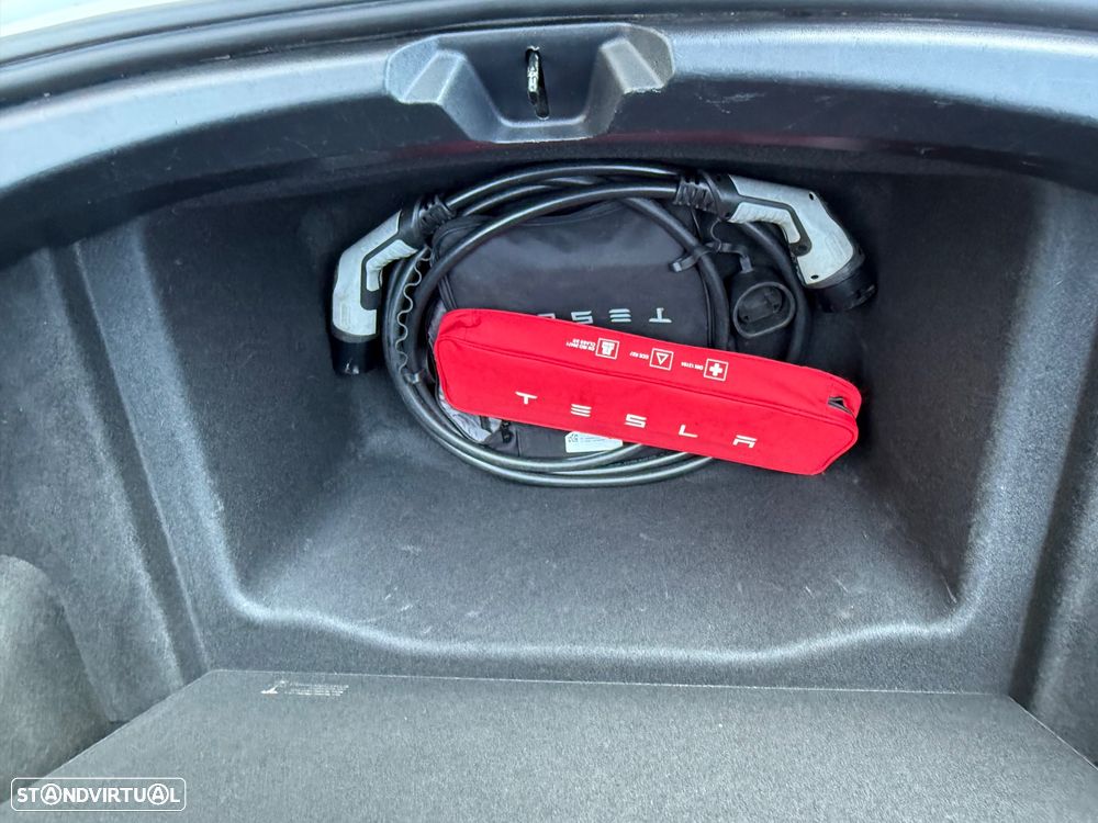 Tesla Model 3 Standard RWD Plus - 37