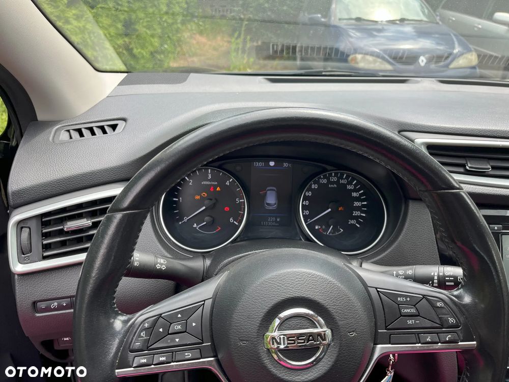 Nissan Qashqai 1.7 dCi ALL-MODE 4x4i N-CONNECTA - 12