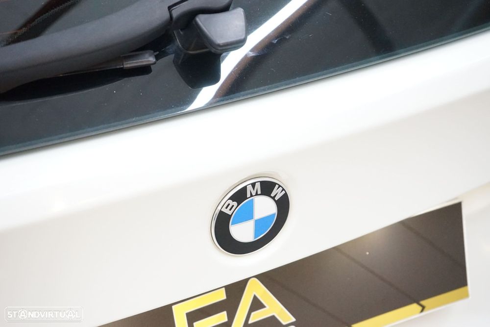 BMW 320 d Touring Aut. Efficient Dynamics Edition - 14