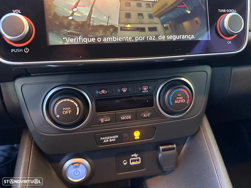 Nissan Leaf Acenta - 9