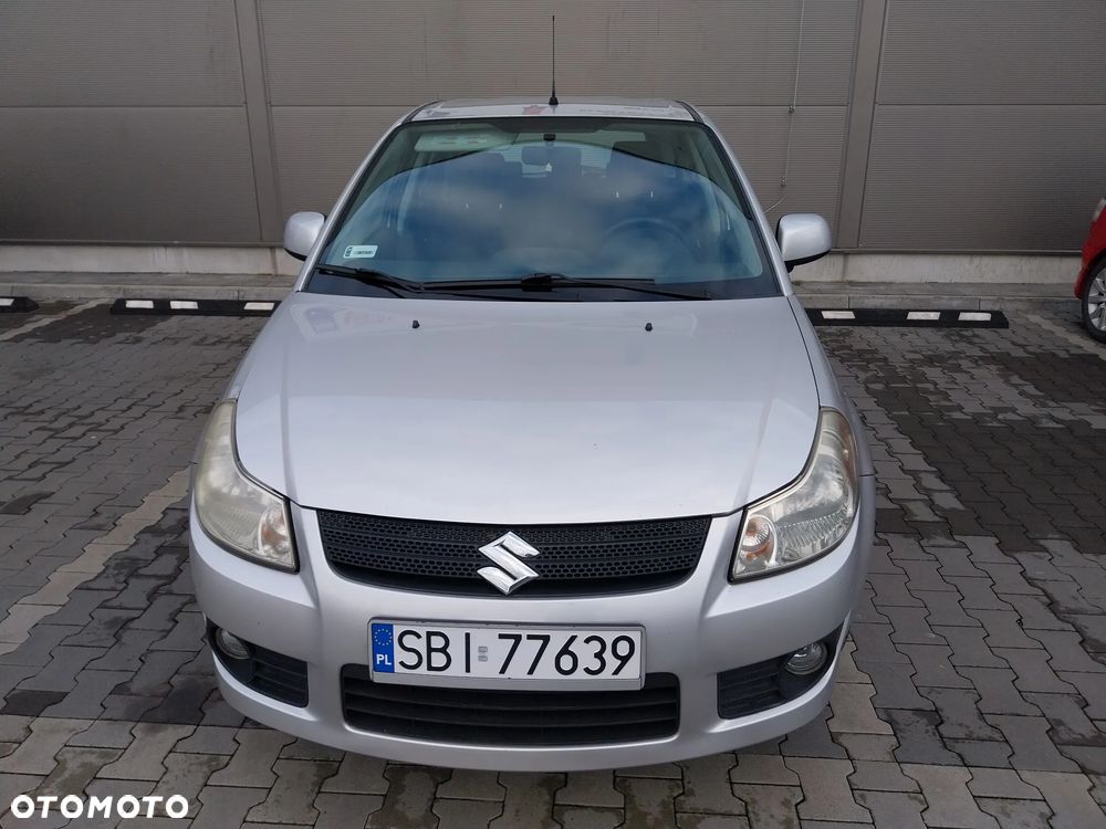 Suzuki SX4 1.6 GLX / Comfort - 1