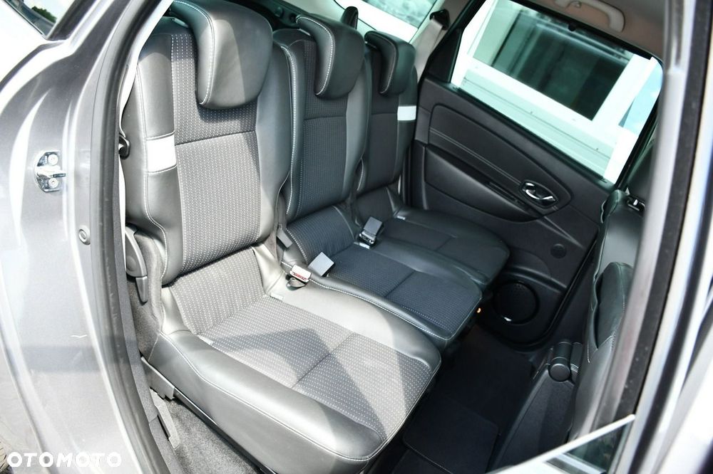 Renault Grand Scenic Energy TCe 130 S&S Bose Edition - 33
