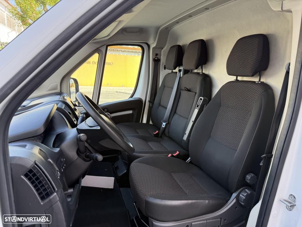 Peugeot Boxer 2.2 BlueHDi 335 L2H2  Premium - 14