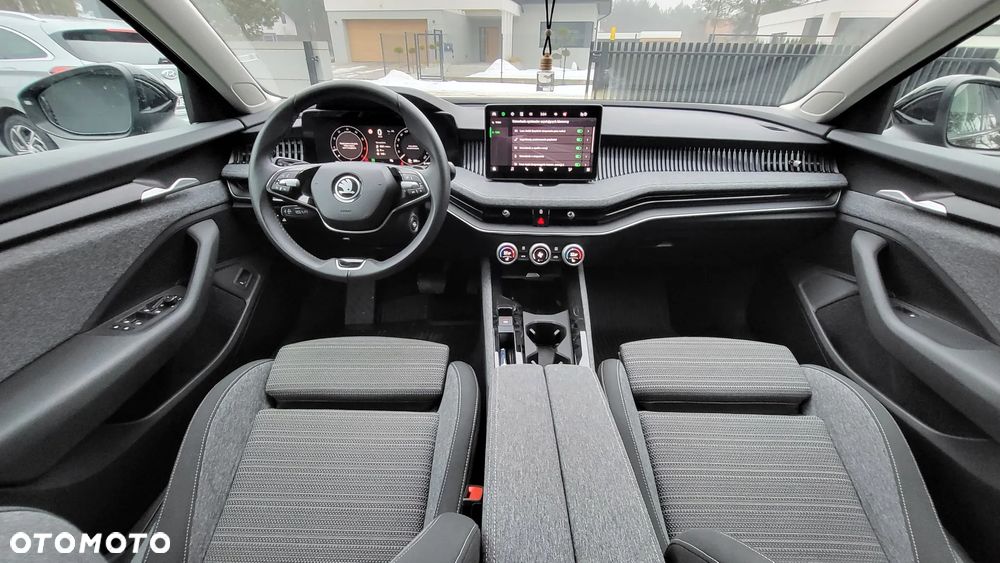 Skoda Superb 1.5 TSI mHEV Selection DSG - 29