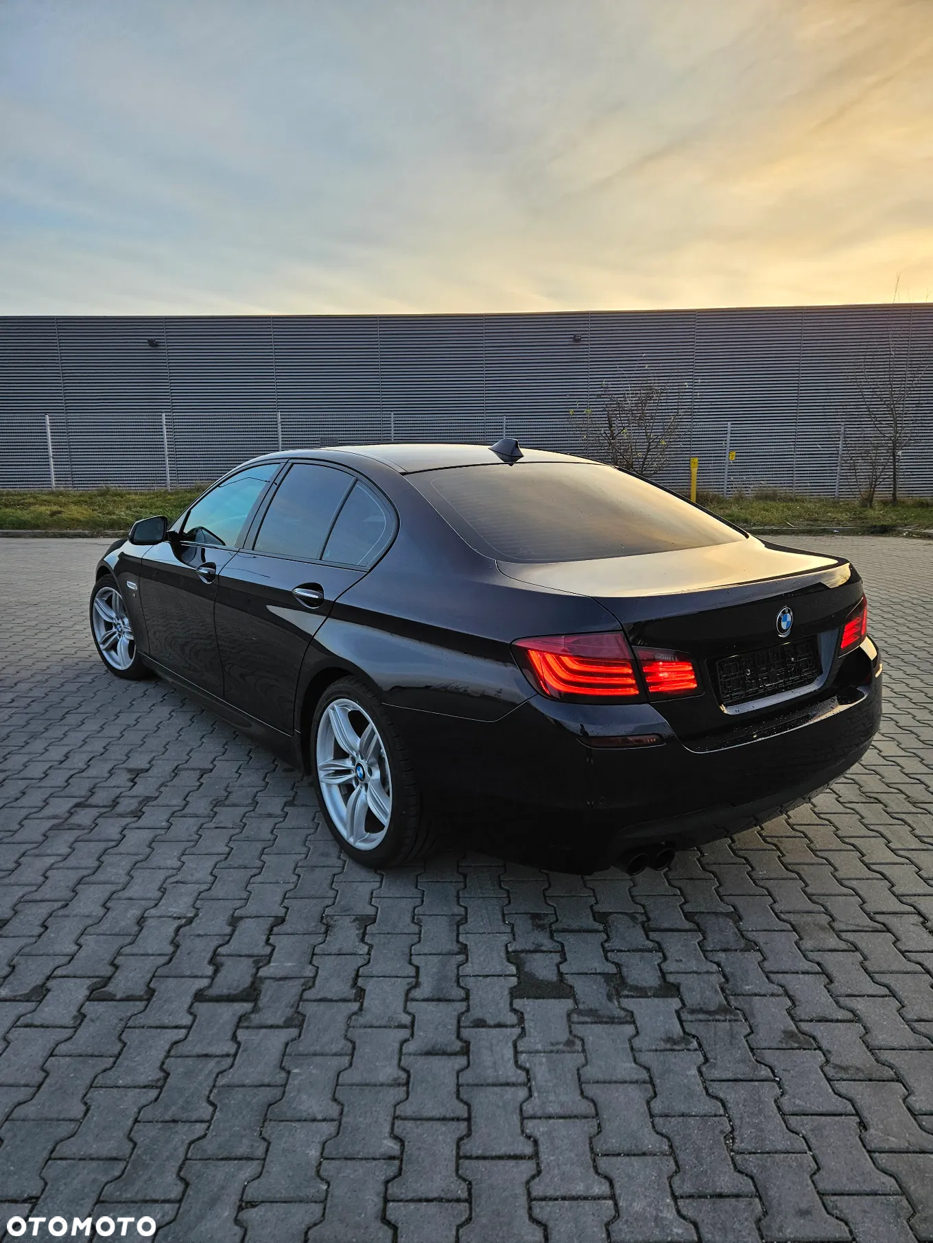 BMW Seria 5 520i Sport-Aut - 29