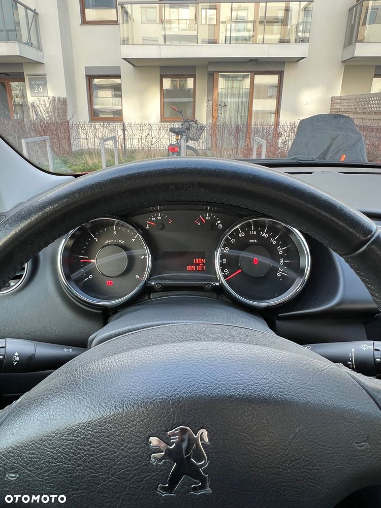 Peugeot 3008 1.6 HDi Trendy - 12