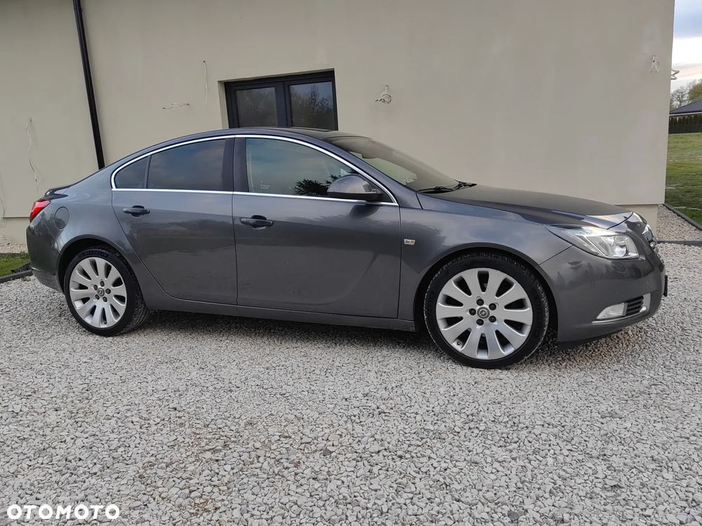 Opel Insignia 2.0 T Cosmo 4x4 - 17