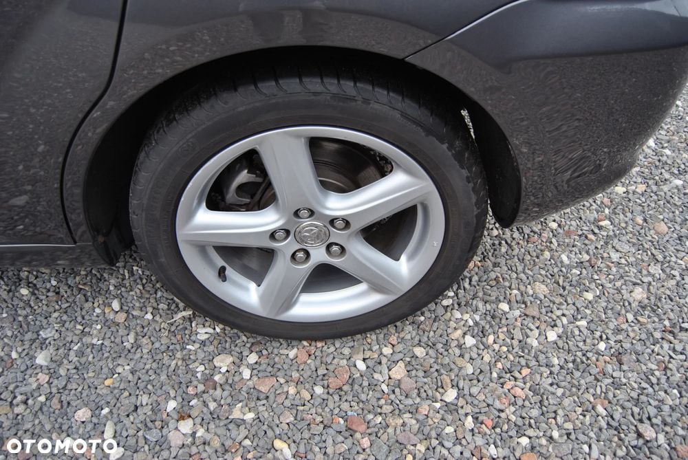Toyota Corolla Verso 1.8 Sol + 7os - 22