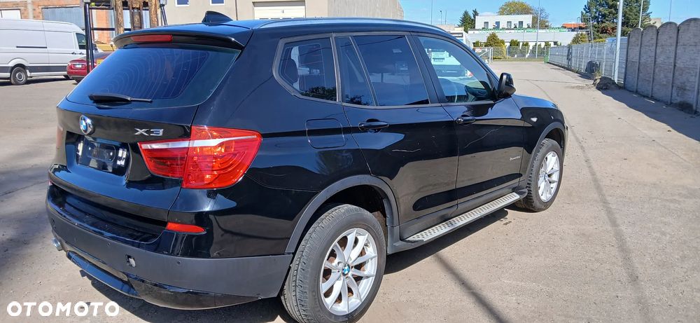BMW X3 sDrive18d - 7