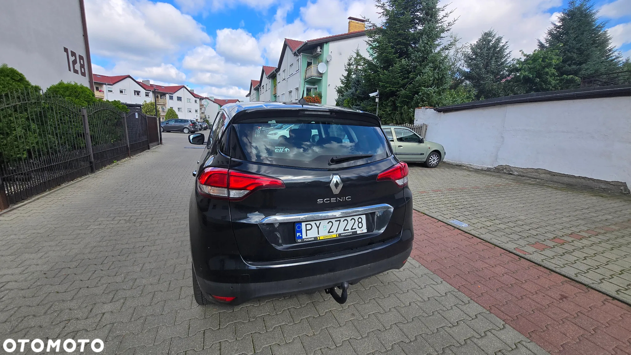 Renault Scenic 1.5 dCi Zen EDC - 6