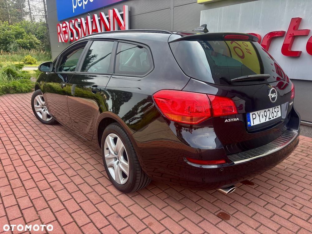 Opel Astra 1.4 Turbo - 13