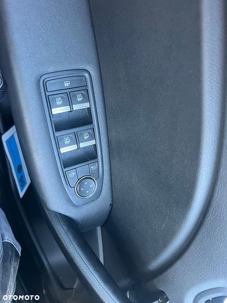 Renault Captur 1.0 TCe Evolution - 13