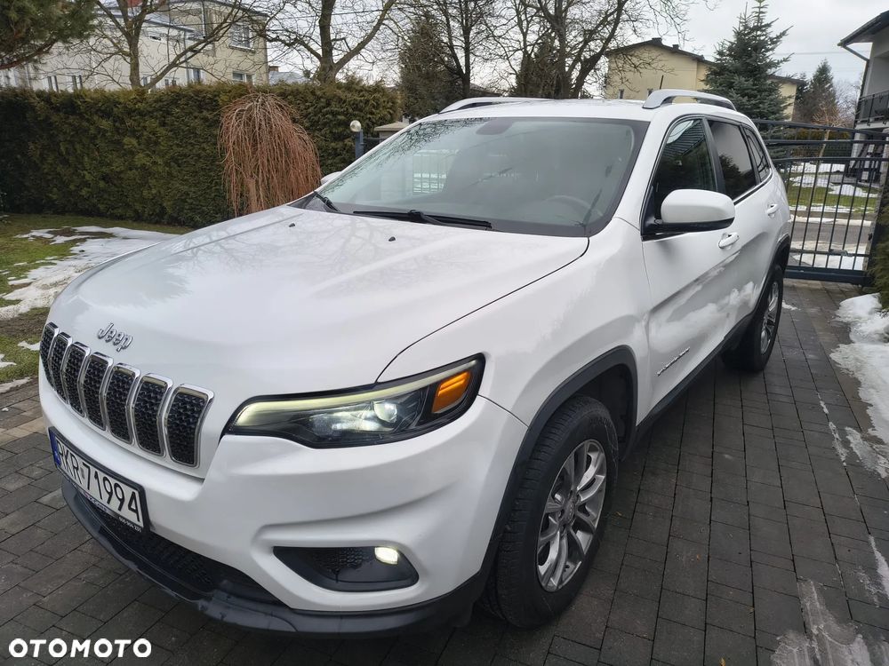 Jeep Cherokee - 4