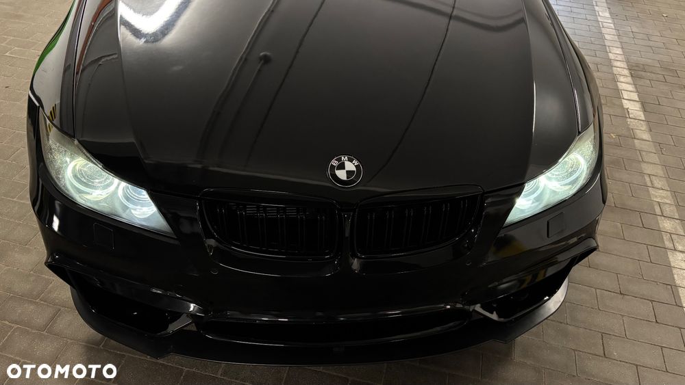 BMW Seria 3 325xi - 12