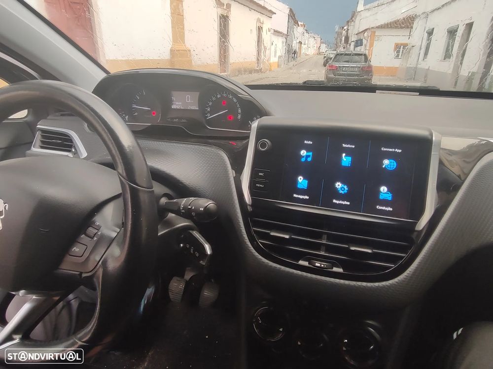 Peugeot 2008 1.2 PureTech Style - 15