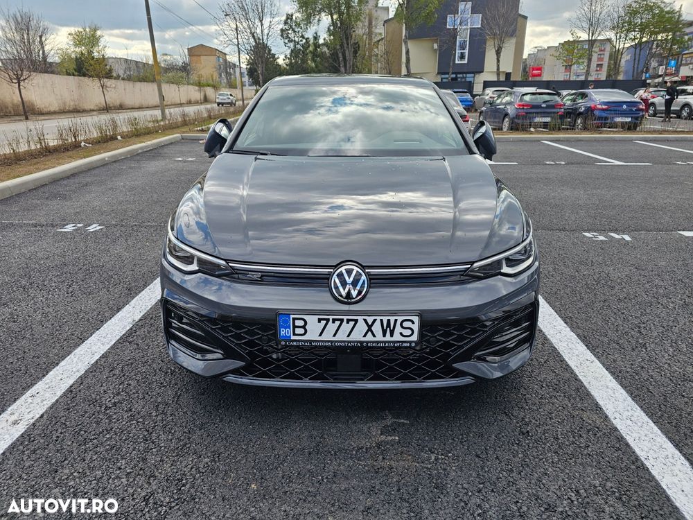 Volkswagen Golf 1.5 eTSI ACT DSG MHEV R-Line - 3
