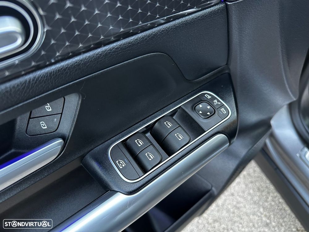 Mercedes-Benz EQA 300 4Matic Progressive - 21