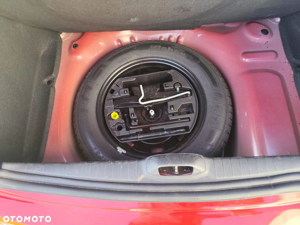 Peugeot 208 1.2 PureTech Active - 15