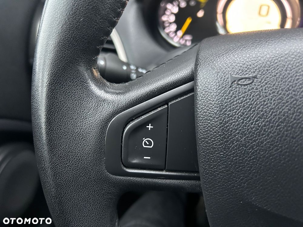 Renault Megane ENERGY TCe 115 Start & Stopp LIMITED - 36