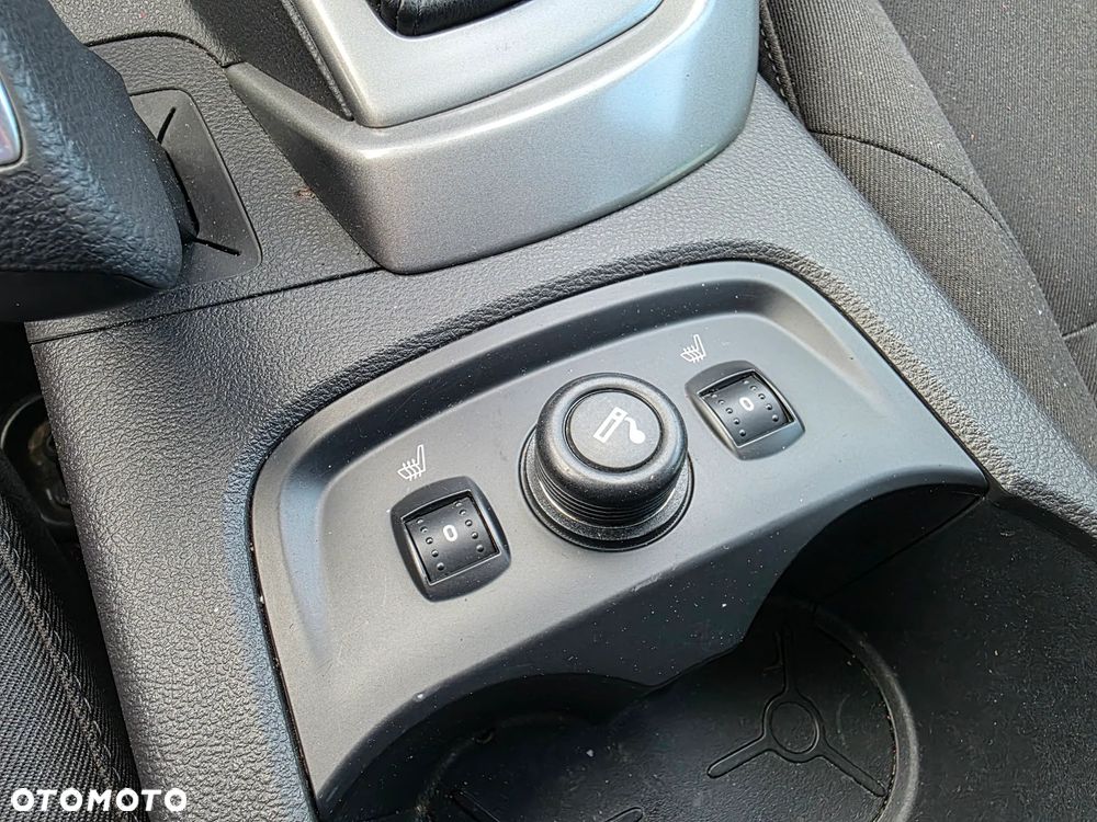 Ford Focus - 16
