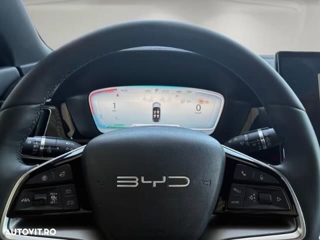 BYD Seal U 2025 — imagine 9