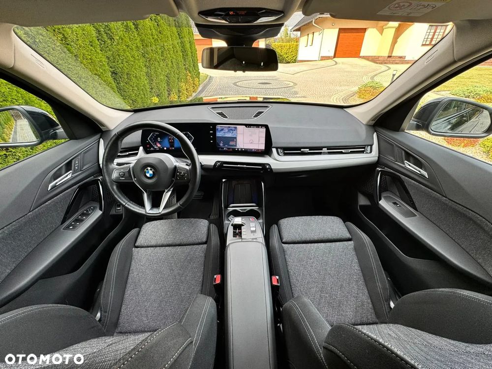 BMW X1 sDrive18i xLine - 16