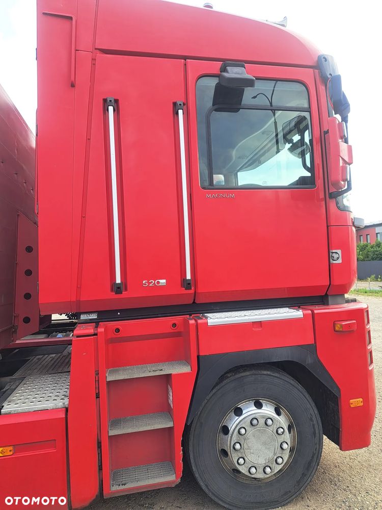 Renault Magnum - 5