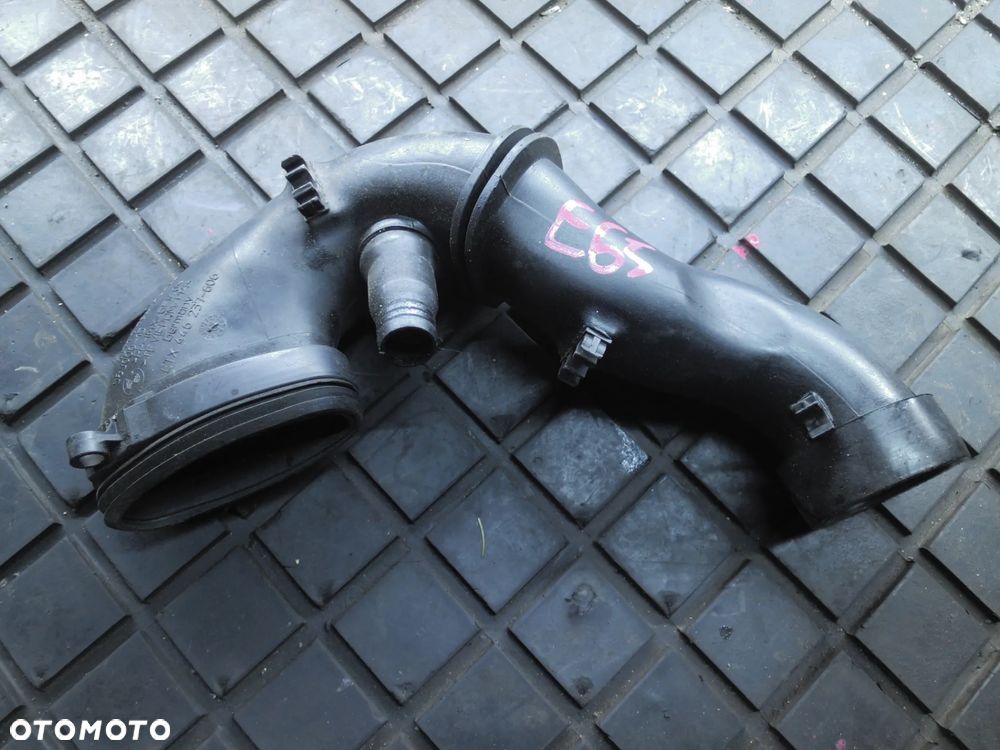 PRZEWÓD POWIETRZA BMW E91 E60 E65 3.0D 7794172 - 1