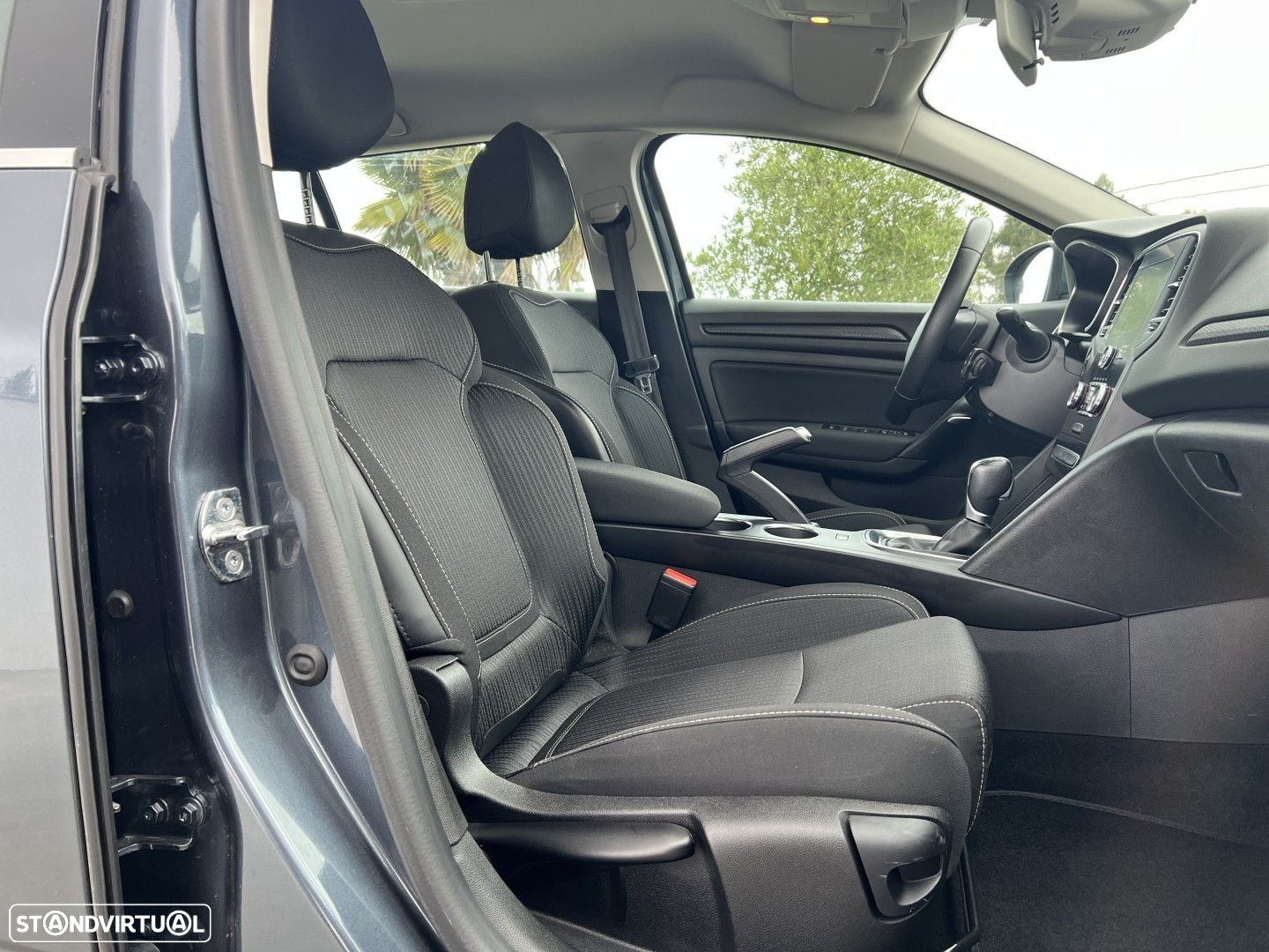 Renault Mégane 1.5 Blue dCi Intens EDC - 17