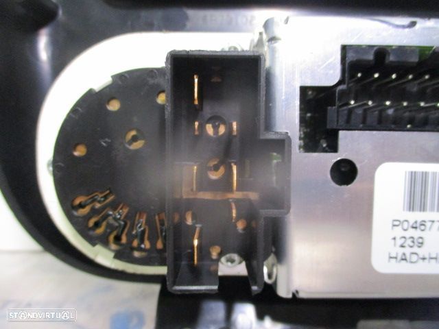 Comando Sofagem P04677917AB CHRYSLER VOYAGER 1999 2.5 CRD 0P - 3