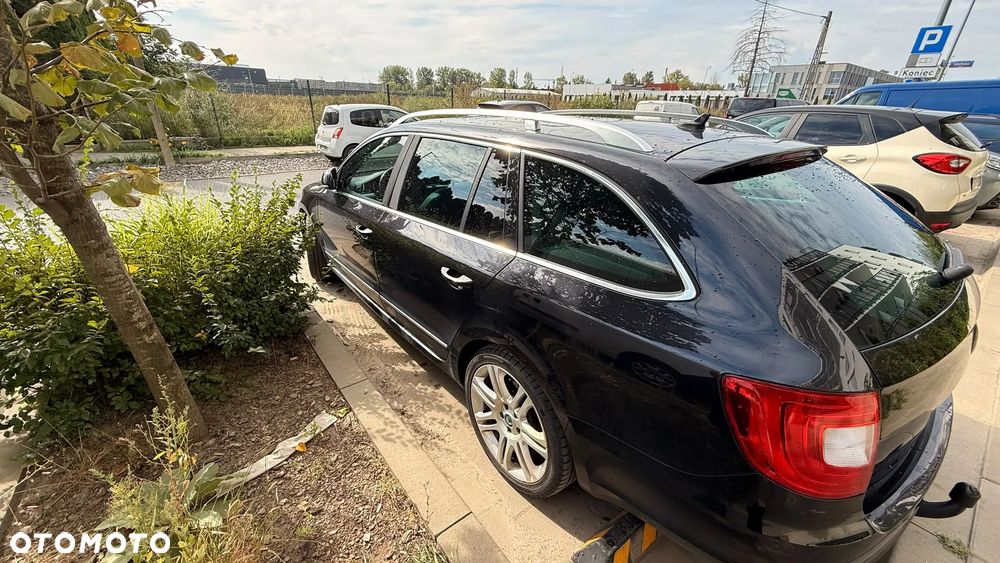 Skoda Superb 2.0 TSI Elegance DSG - 2