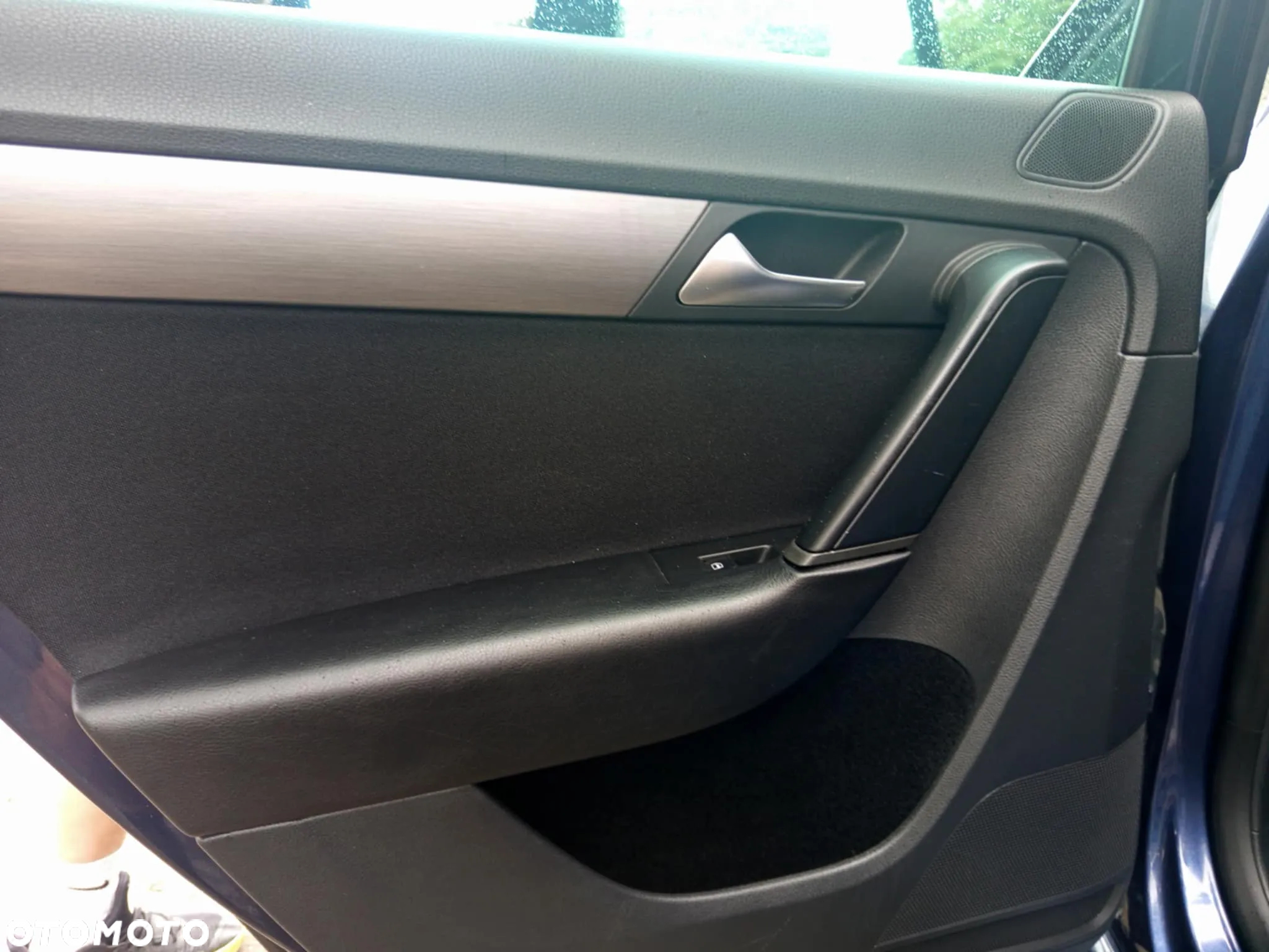 Volkswagen Passat 2.0 TDI Comfortline - 15