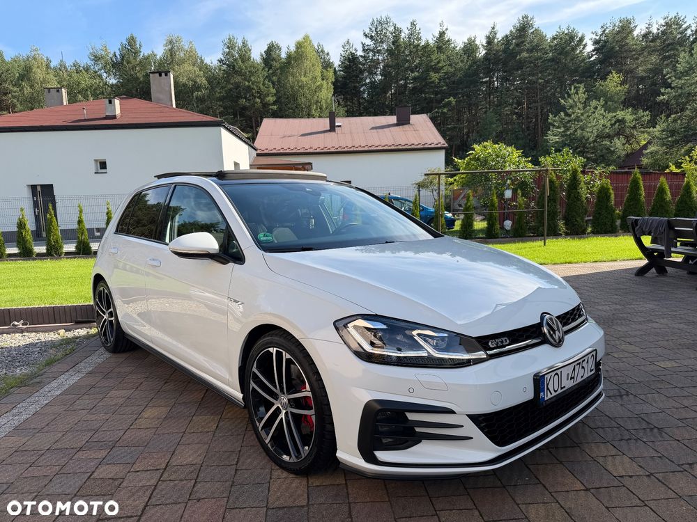 Volkswagen Golf 2.0 TDI BMT GTD - 1