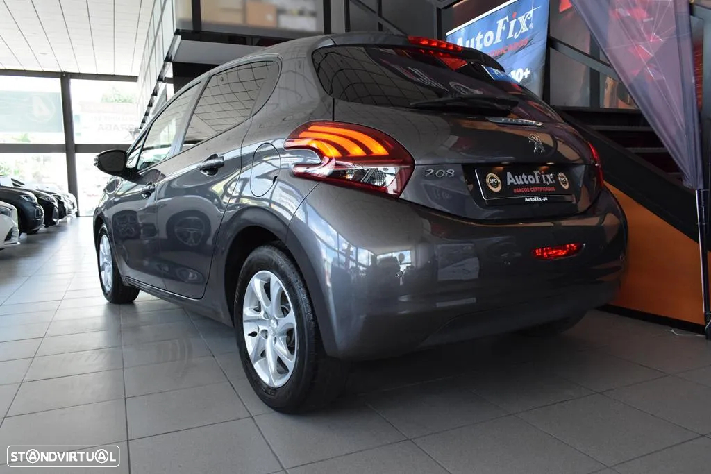 Peugeot 208 1.5 BlueHDi Signature - 3