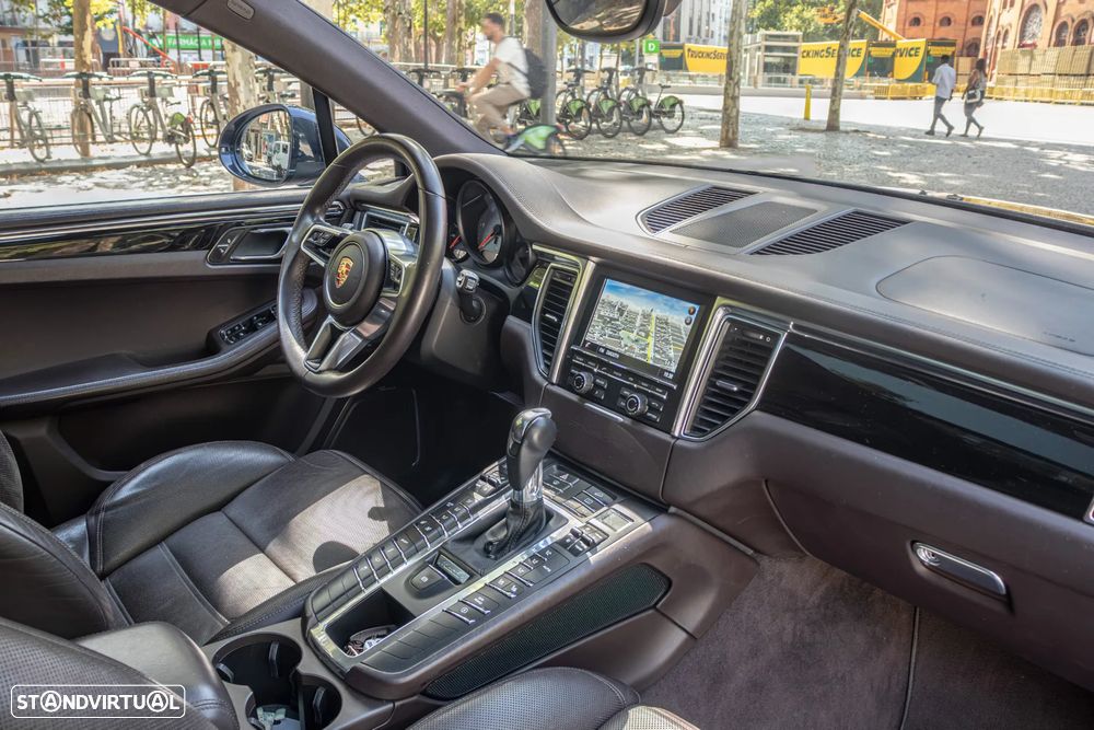 Porsche Macan S - 22