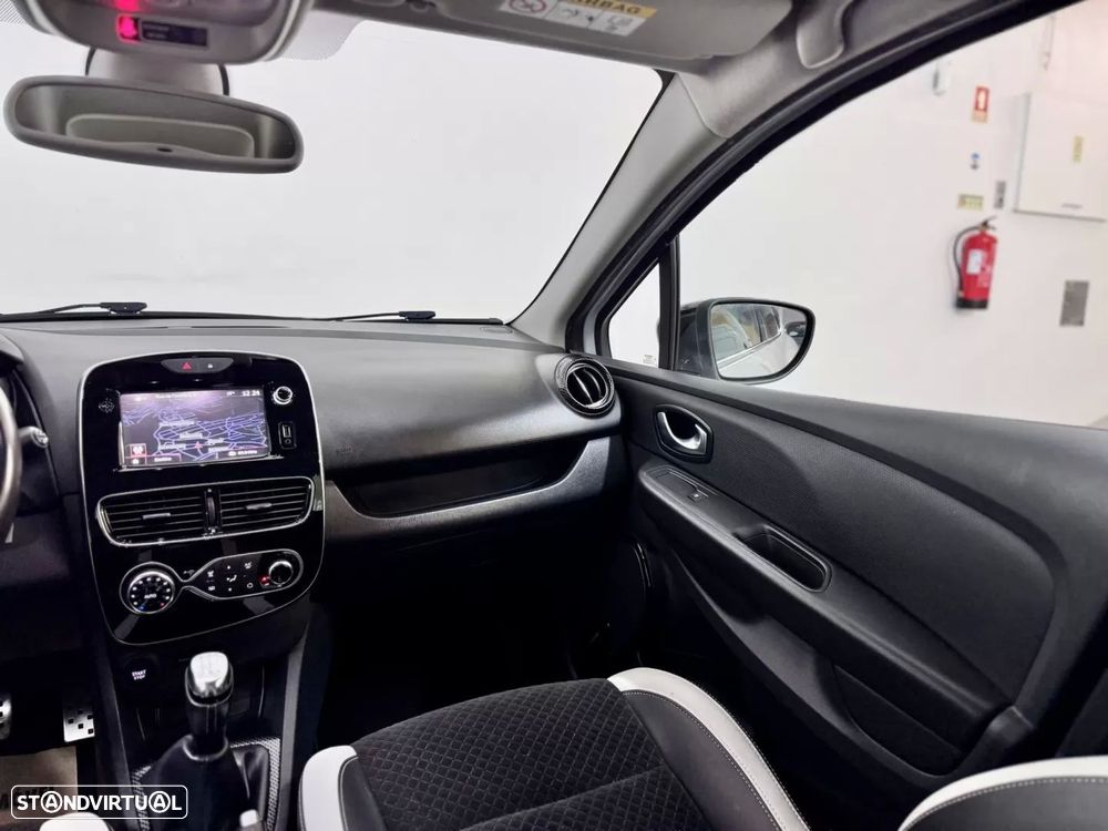 Renault Clio (Energy) TCe 90 Bose Edition - 28