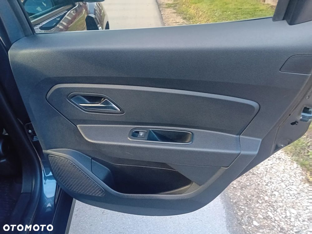 Dacia Duster 1.6 SCe Prestige - 22