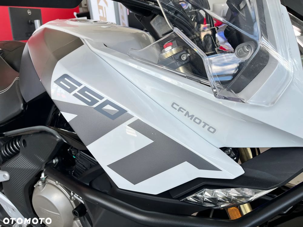 CFMoto 650 MT - 9