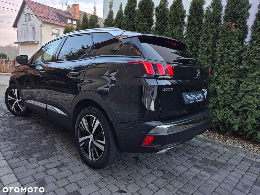 Peugeot 3008 1.6 PureTech GPF Allure S&S EAT8 - 8