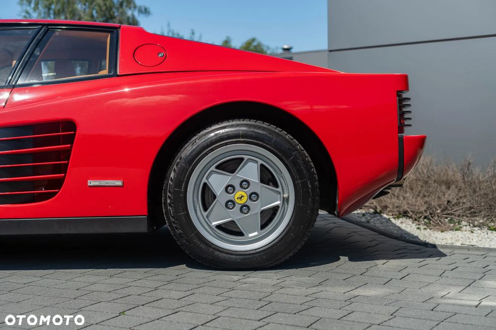 Ferrari Testarossa - 19