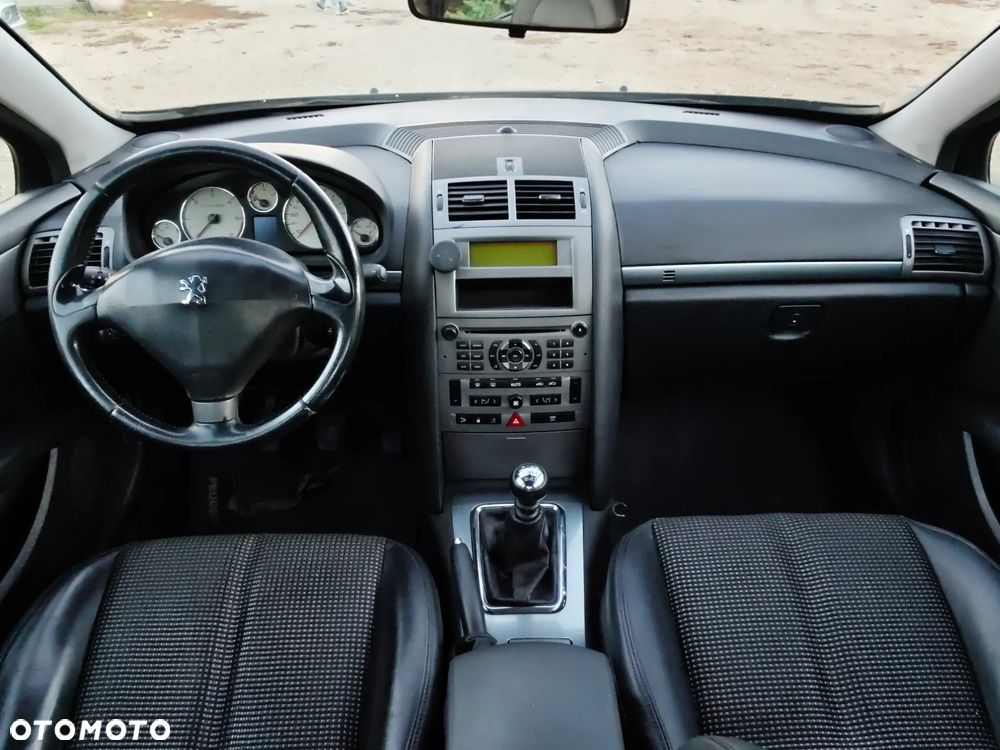 Peugeot 407 2005 photo 5