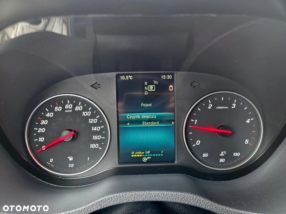 Mercedes-Benz Sprinter - 35