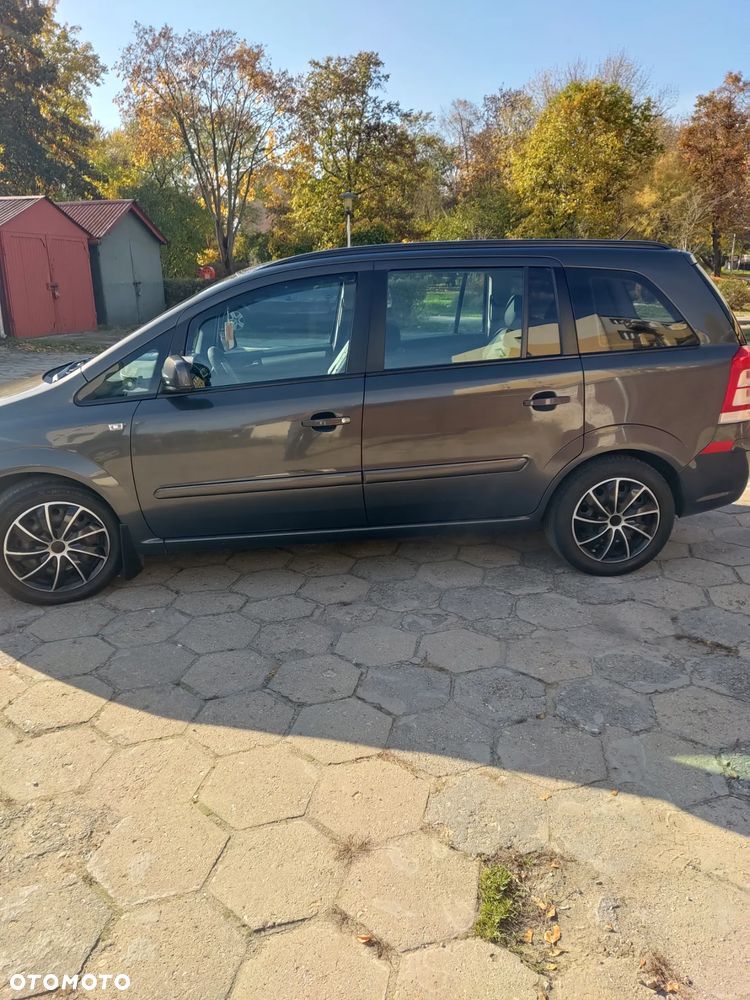 Opel Zafira 1.8 Family Plus - 20