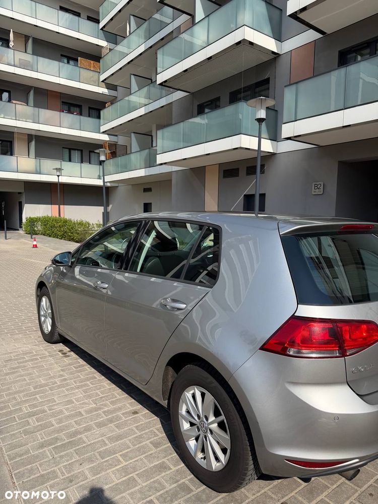 Volkswagen Golf 1.6 TDI BMT Trendline - 6